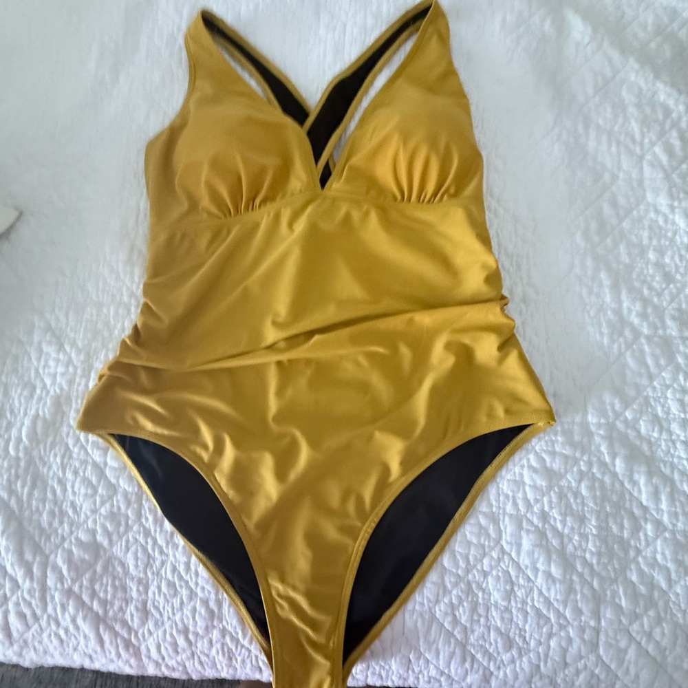 Gold / Yellow Colorful One Piece Swim Suit Swimsuit size 2XL Brand New w Tags